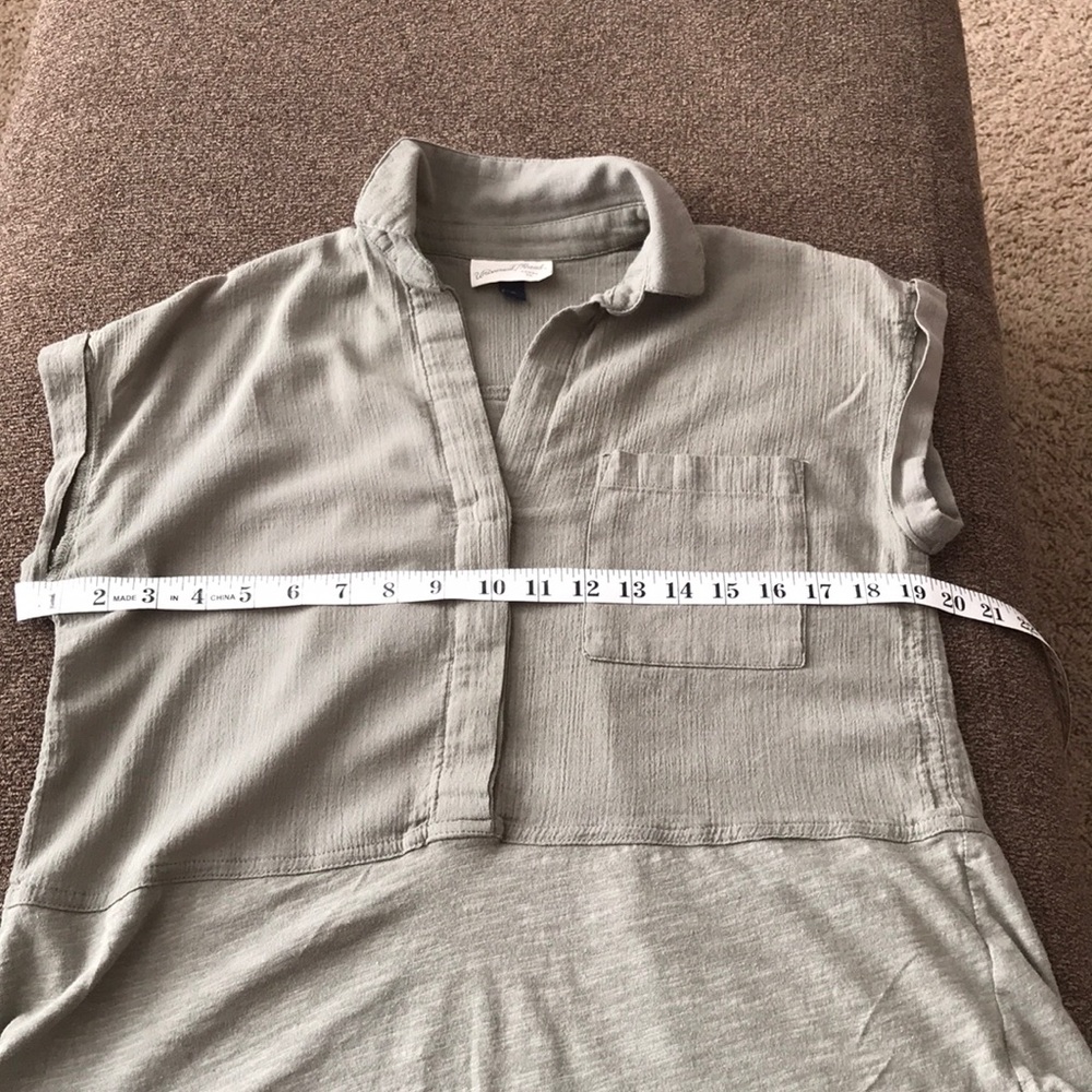 NWOT Universal Thread top - Picture 6 of 7